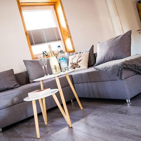 Neu Renoviertes Ferienhaus/Wohnunng Kleine Auszeit Sonnenbuhl Ngoại thất bức ảnh